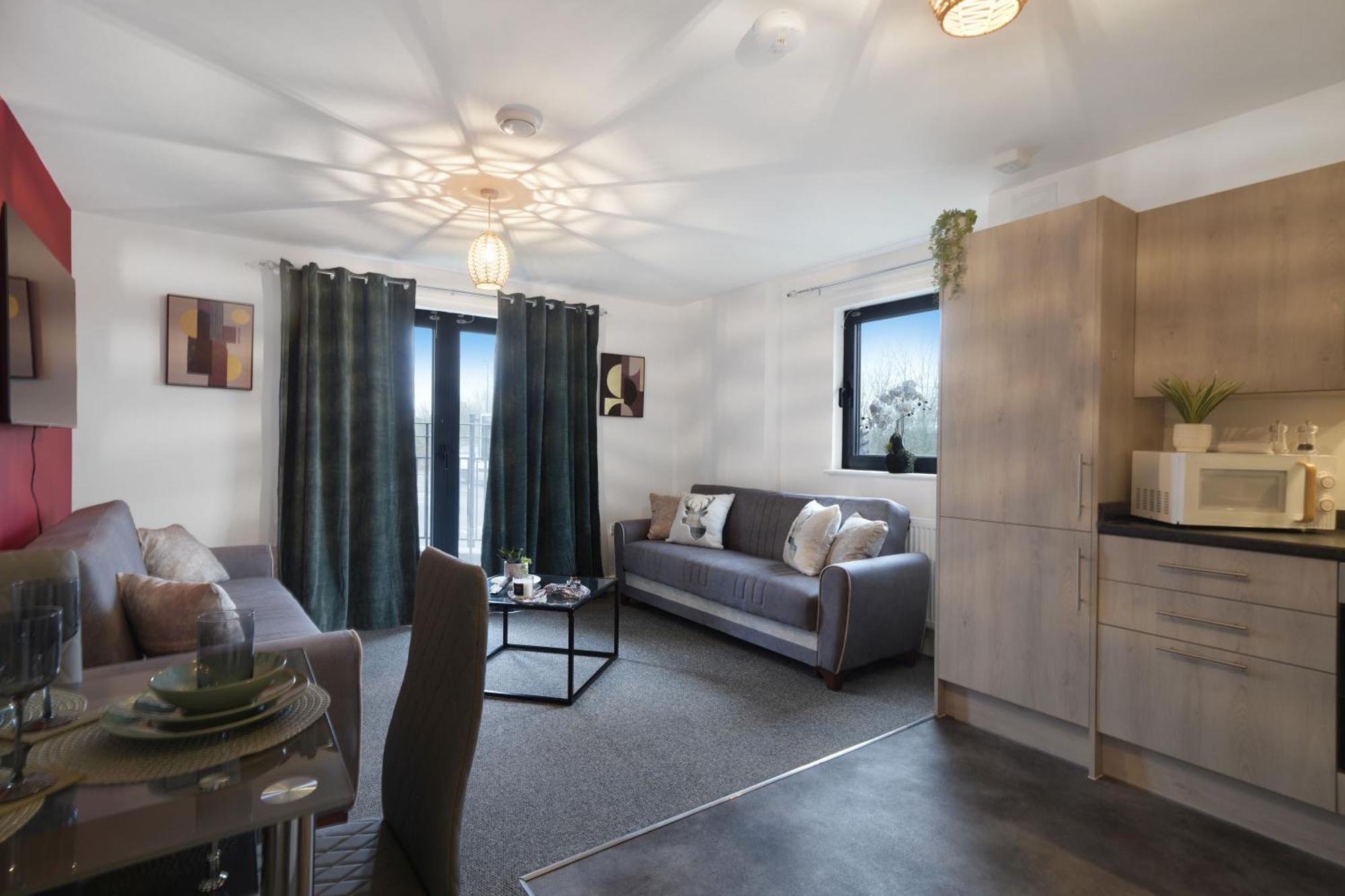 Modern Apartments With Free Parking Near Heathrow Colnbrook Eksteriør billede