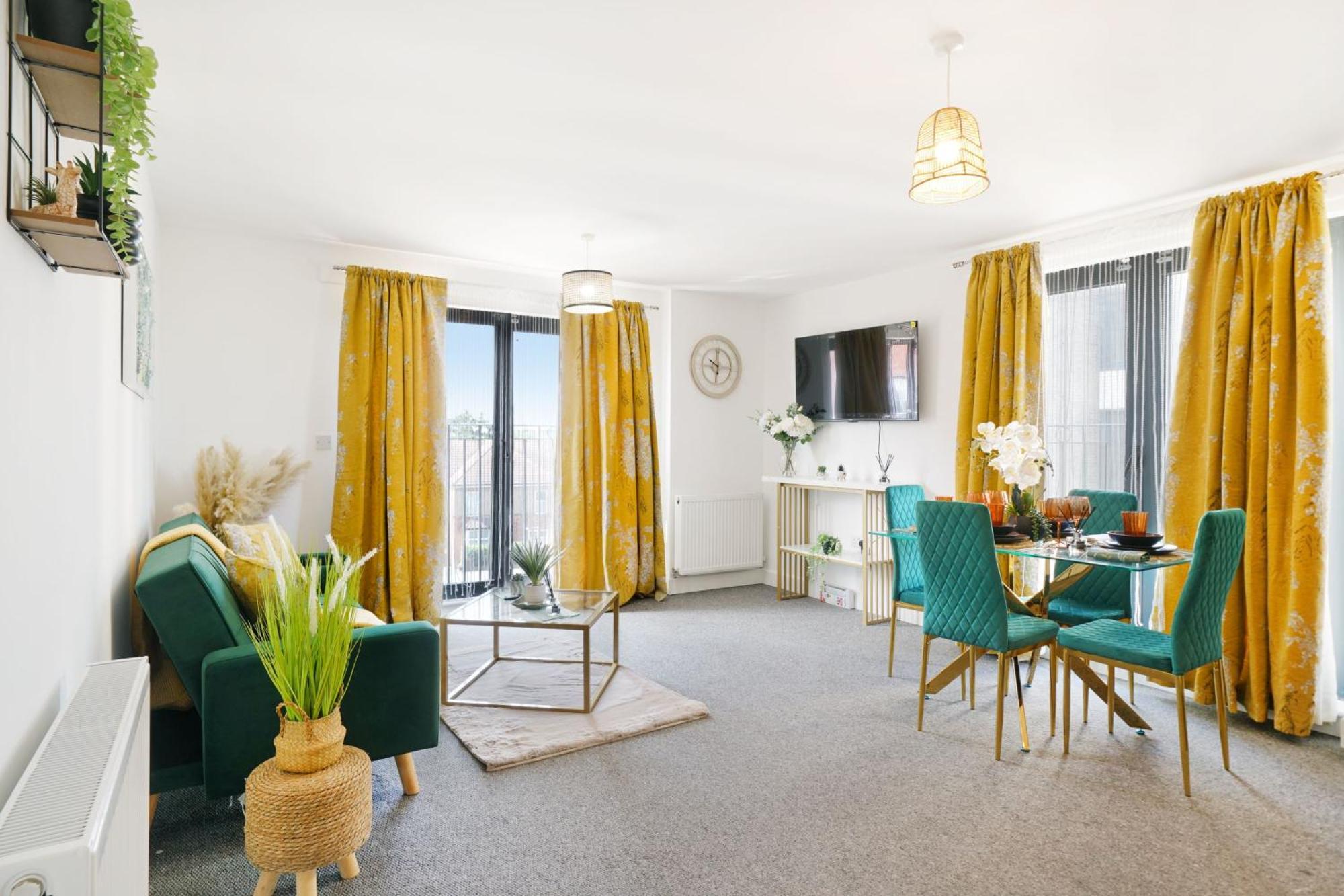 Modern Apartments With Free Parking Near Heathrow Colnbrook Eksteriør billede