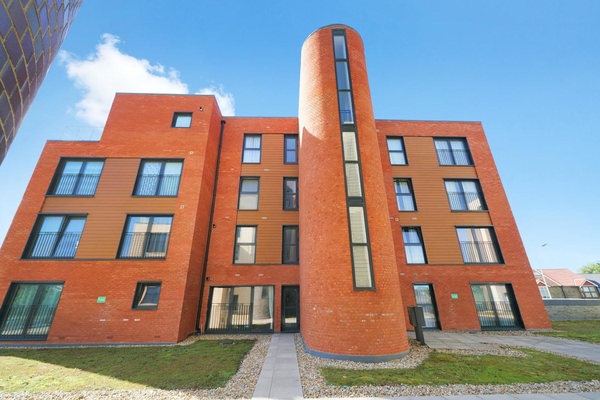 Modern Apartments With Free Parking Near Heathrow Colnbrook Eksteriør billede