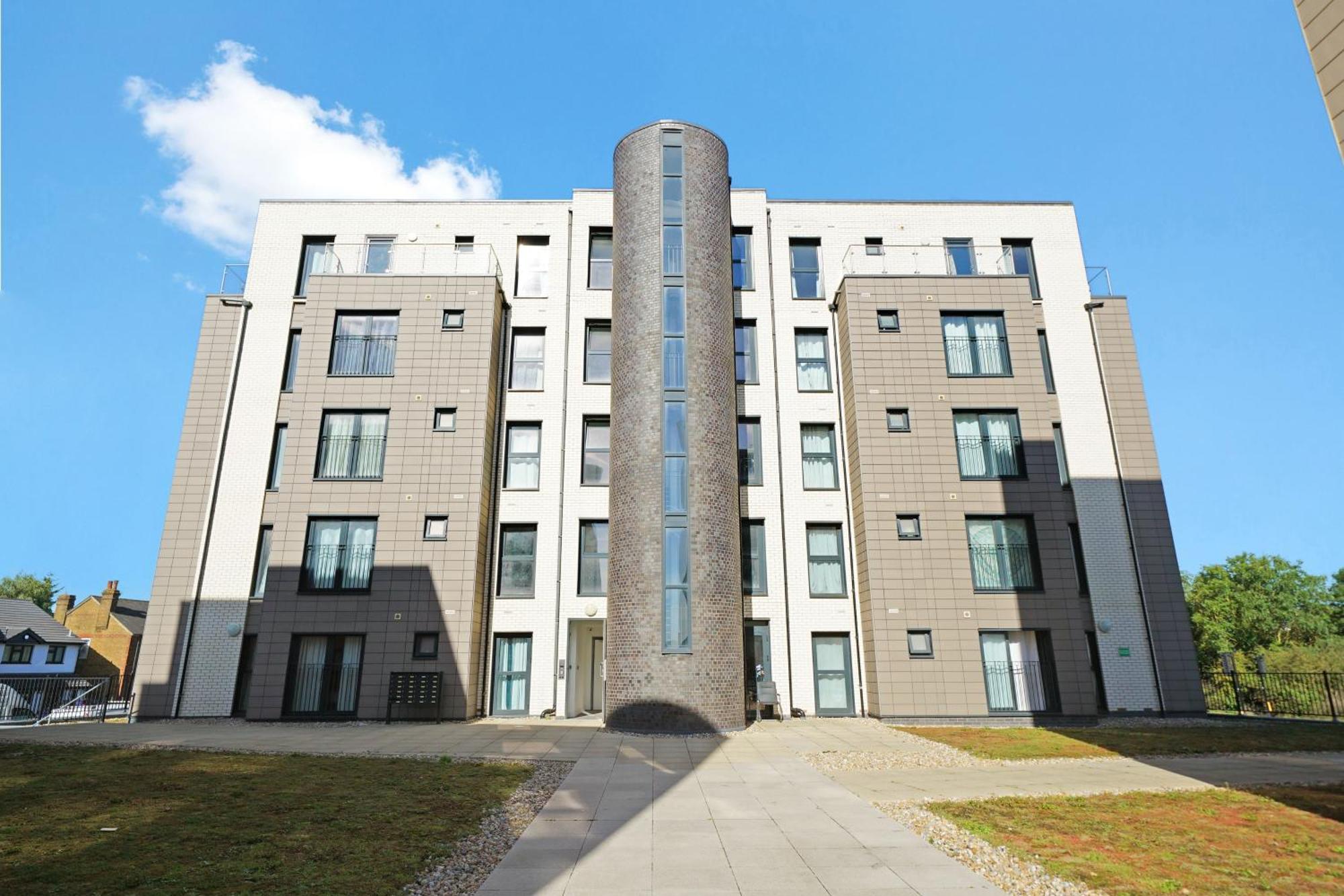 Modern Apartments With Free Parking Near Heathrow Colnbrook Eksteriør billede